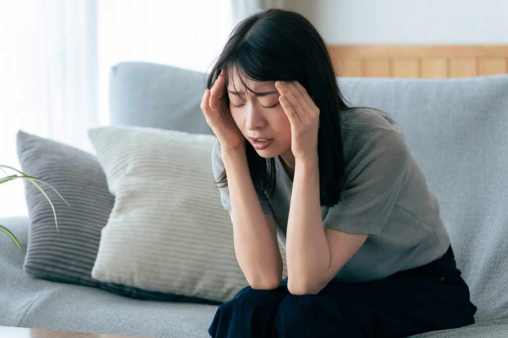 騒音トラブルに悩む人物
